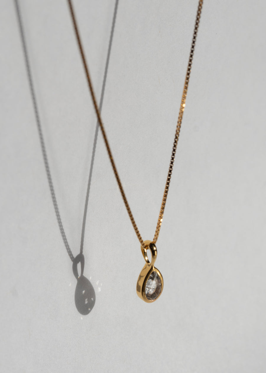 Koy Necklace Tourmalinated Quartz Gold